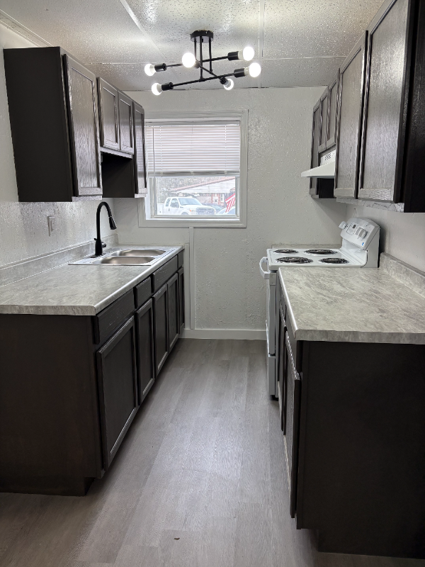 208 Morning Drive #2 - Photo 3 of 10