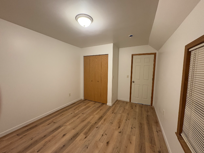 543 Como Ave #1 - Photo 5 of 7