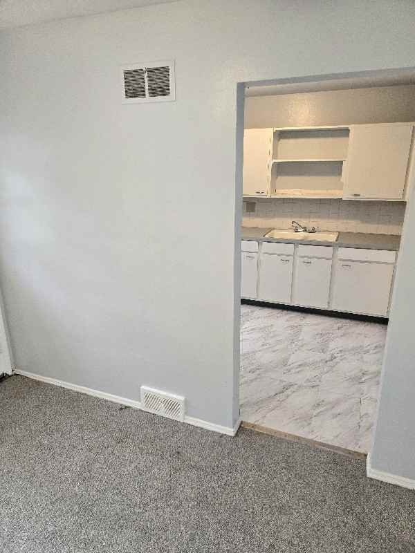 7037 Paxton Rd - Photo 7 of 19