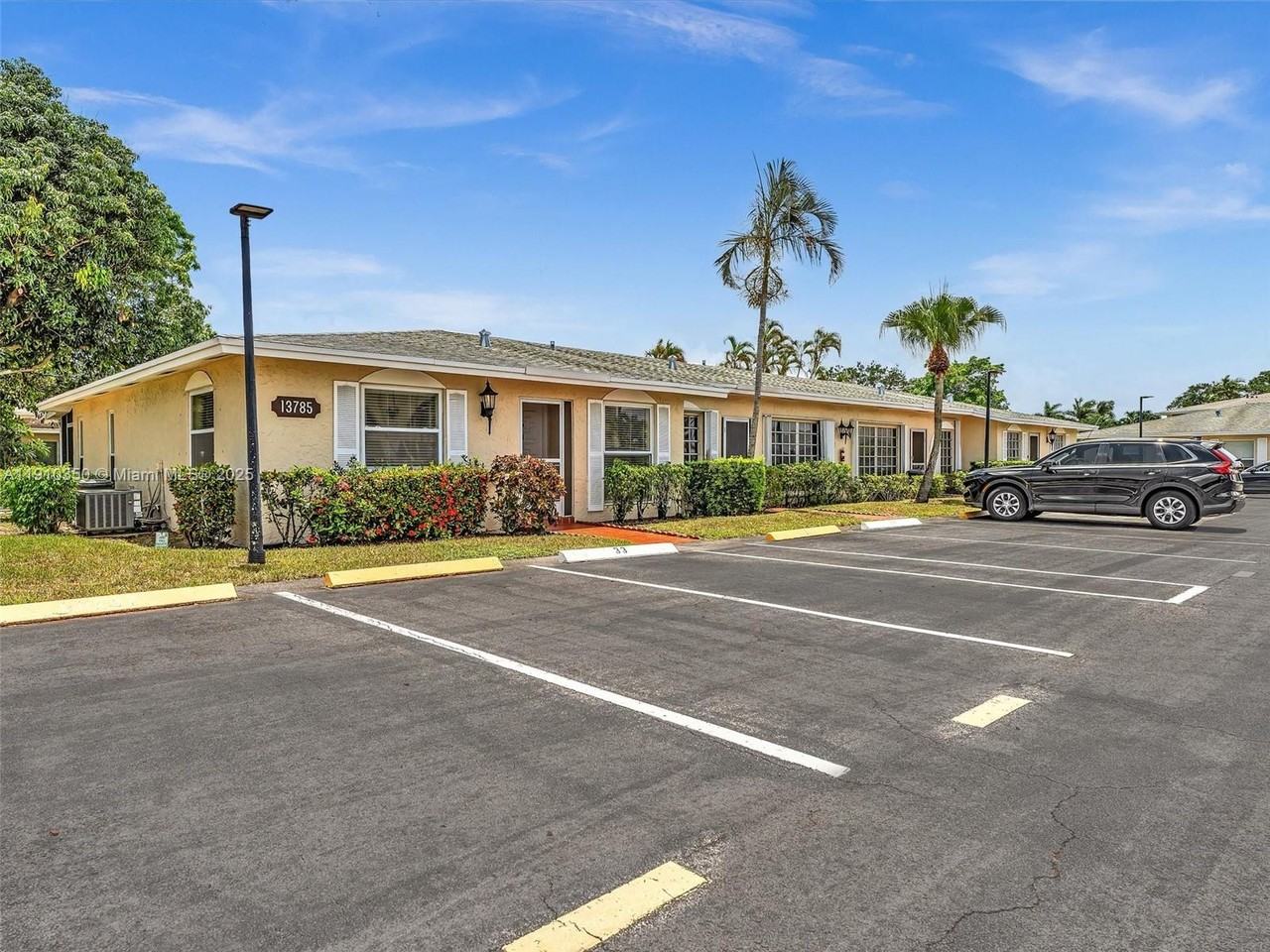 13785 Flora Pl #13785A - Photo 3 of 31