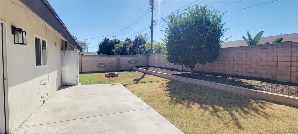 17171 Rotterdam Lane #17171 - Photo 5 of 11