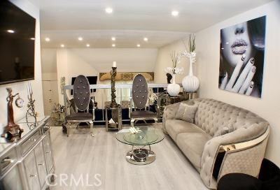 21015 Gresham Street #21015 - Photo 4 of 19