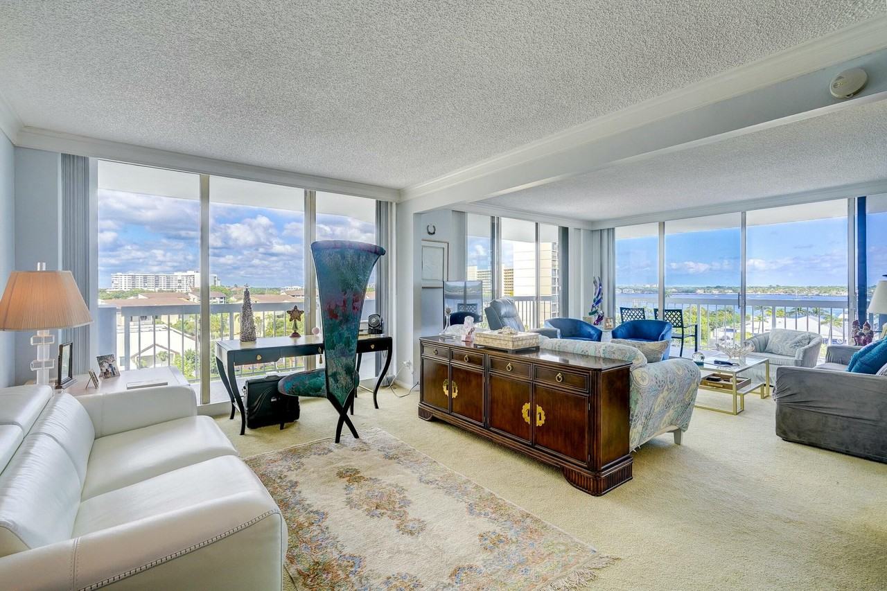 123 Lakeshore Dr #123-745 - Photo 6 of 50