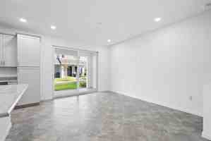 featured image of Loxahatchee Avenue #16377