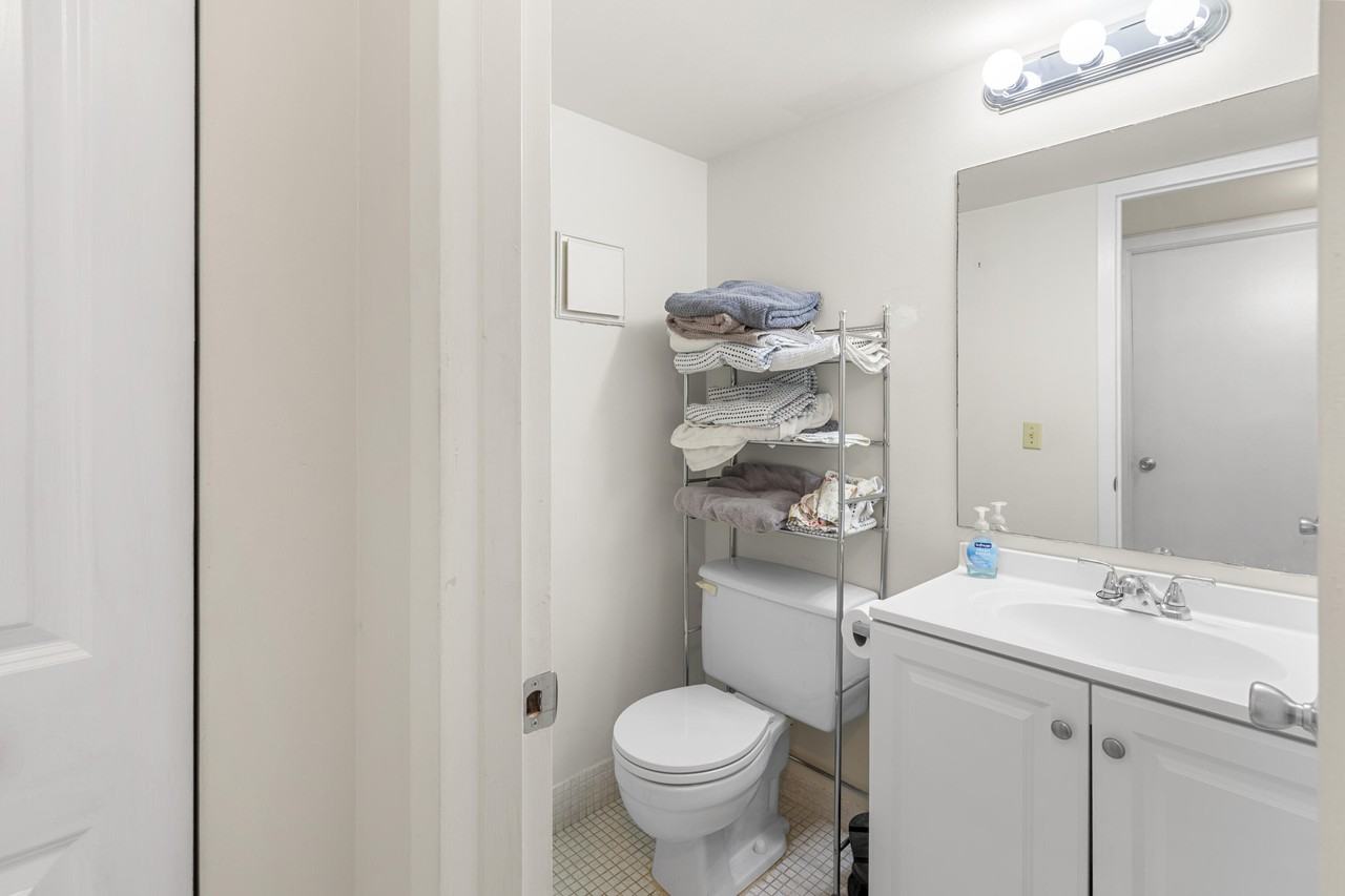 505 Preston H #505 - Photo 3 of 7