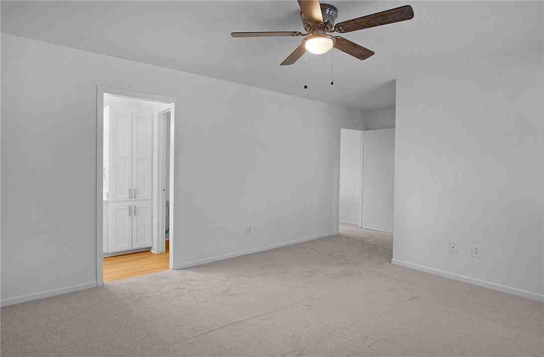 2528 Ashford Drive - Photo 6 of 30