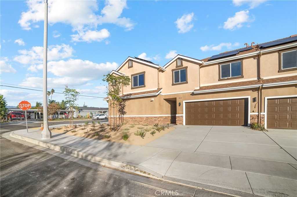 900 South Hert Street #900 - Photo 7 of 26