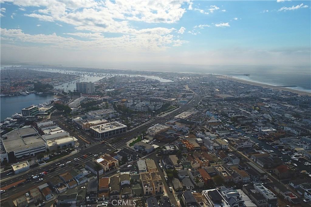 522 Clubhouse Avenue #5221-2 - Photo 2 of 8