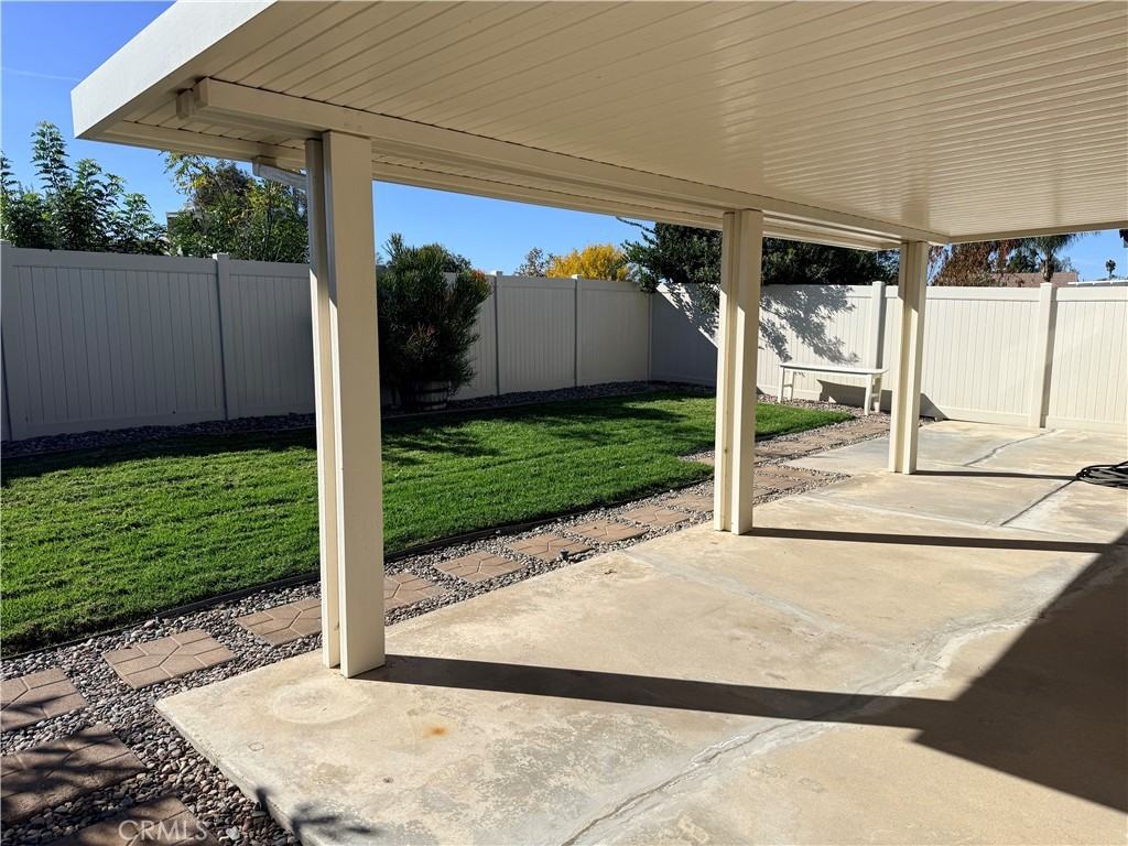 30433 Danube Court #30433 - Photo 2 of 12