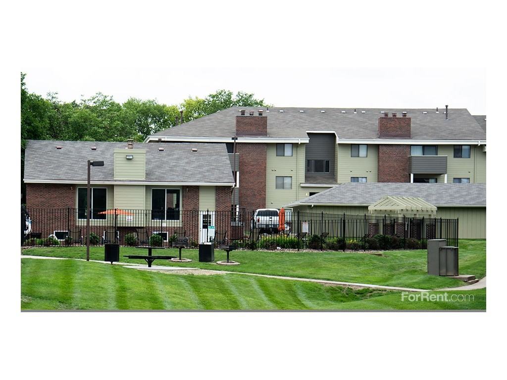 Boulder Ridge - Photo 3 of 9