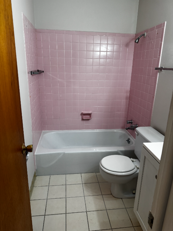 609 E 5th St - Photo 7 of 11