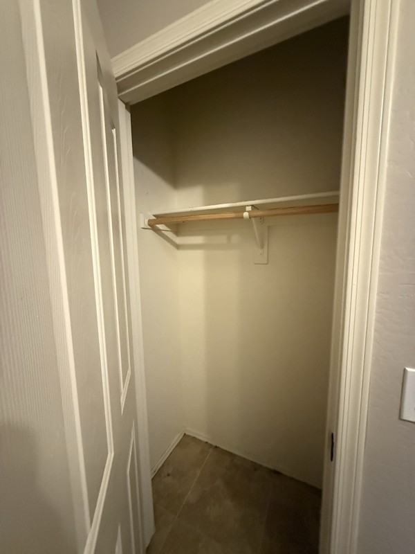 2428 North 101st Avenue - Photo 5 of 9