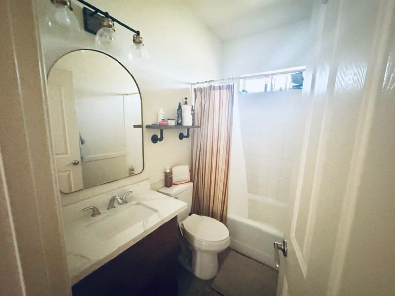 2428 North 101st Avenue - Photo 6 of 9