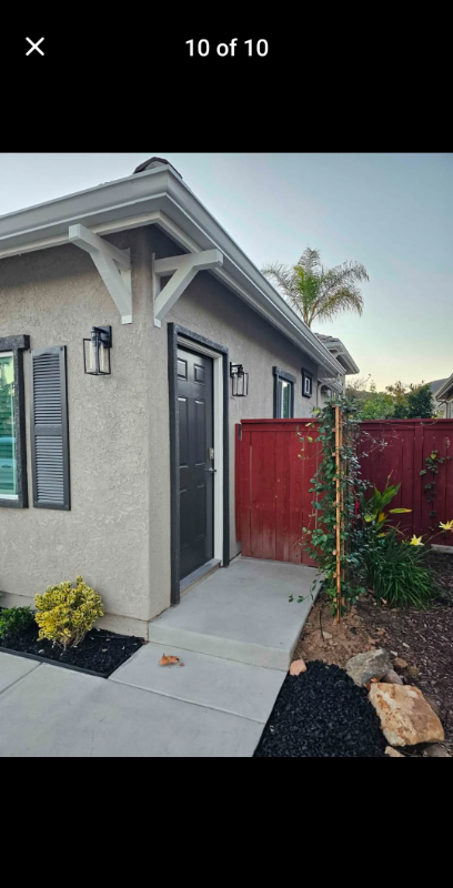 516 Peach Way #2 - Photo 3 of 10