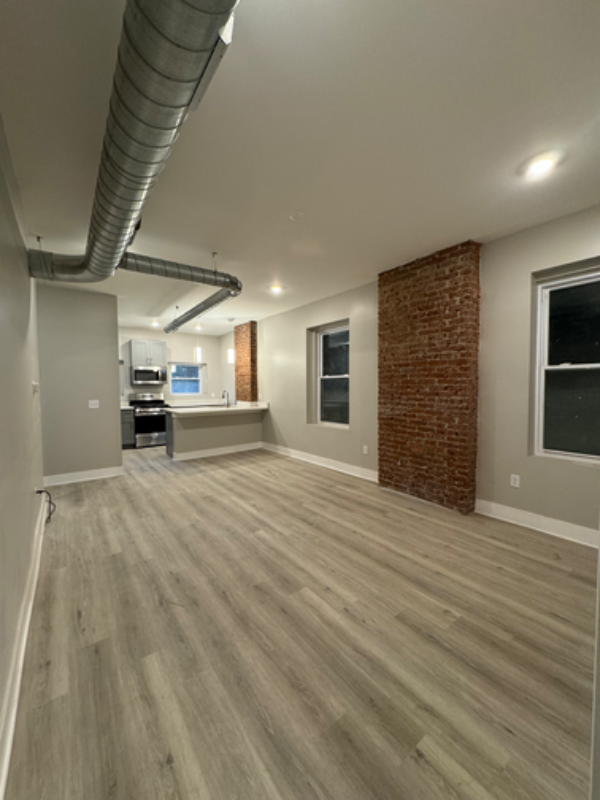 436 North Ave #2 - Photo 3 of 8