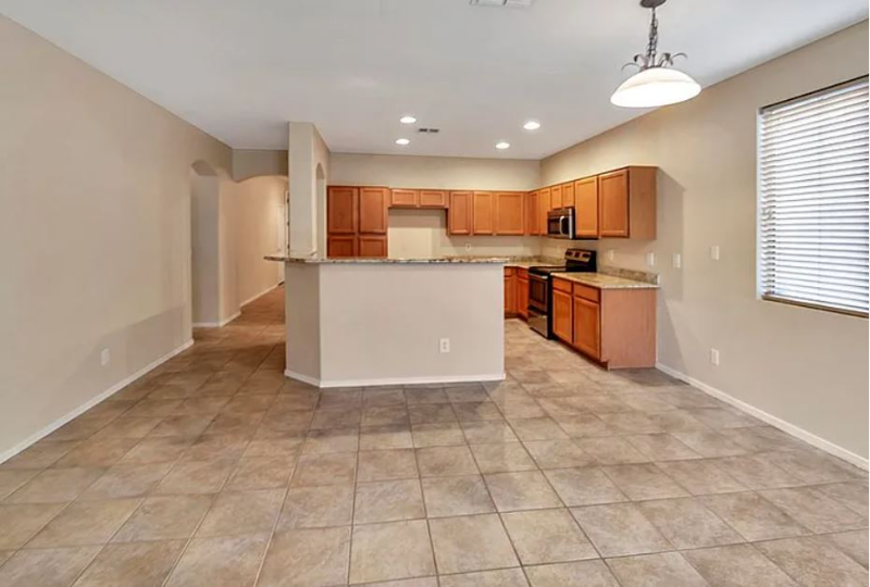 4140 S Splendor Ct - Photo 3 of 11