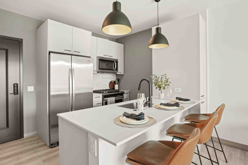 2151 North Elston Avenue