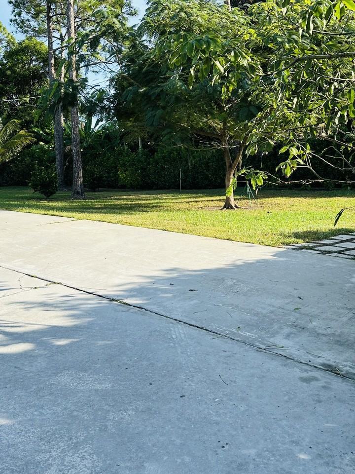 17647 81st Ln N #17647B - Photo 7 of 16