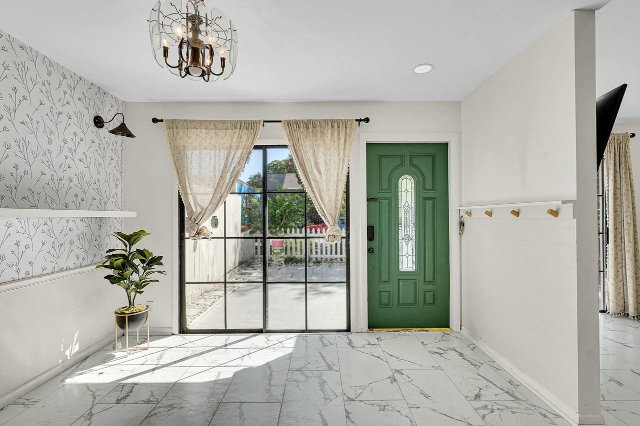 9056 Green Meadows Way #9056 - Photo 6 of 36