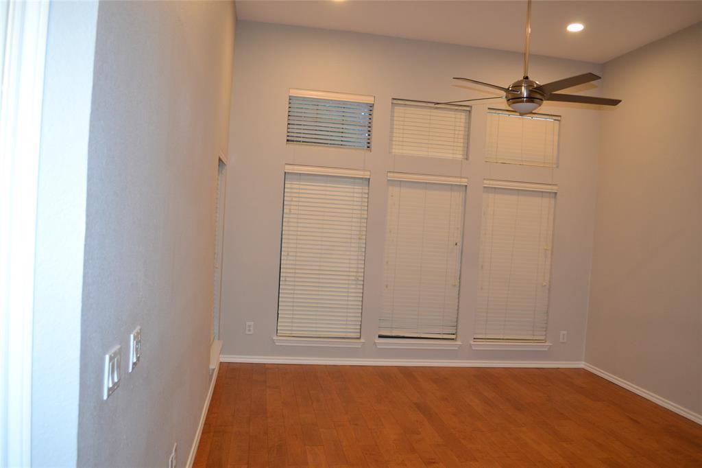 3341 Devonshire Dr #3341 - Photo 3 of 28