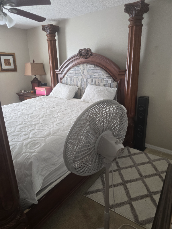 3200 Riverhead Drive - Photo 3 of 5