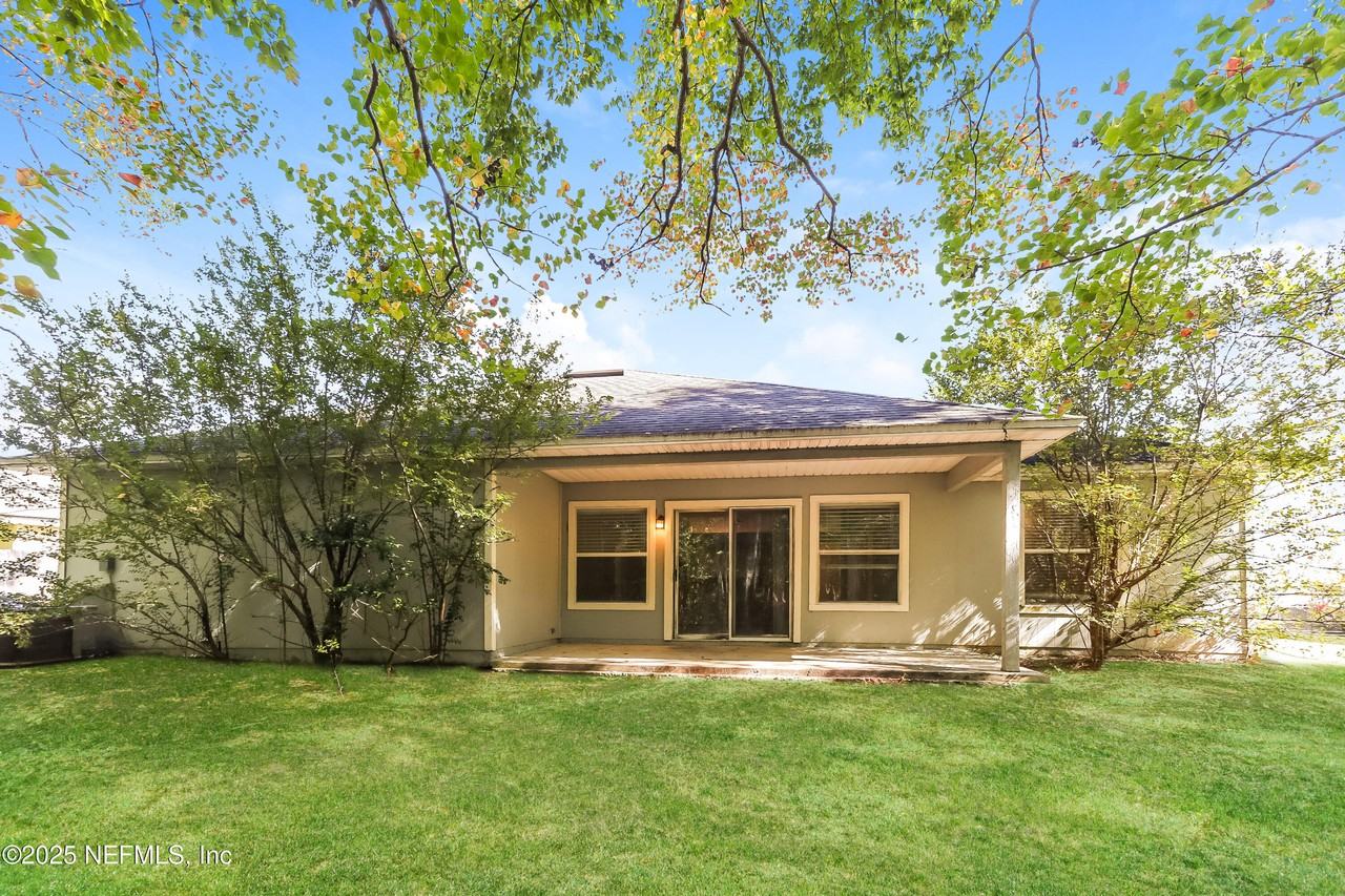 10002 Lancashire Dr #10002 - Photo 5 of 15