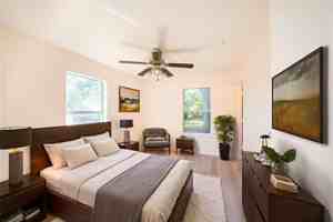 featured image of 714 E 12th St #714