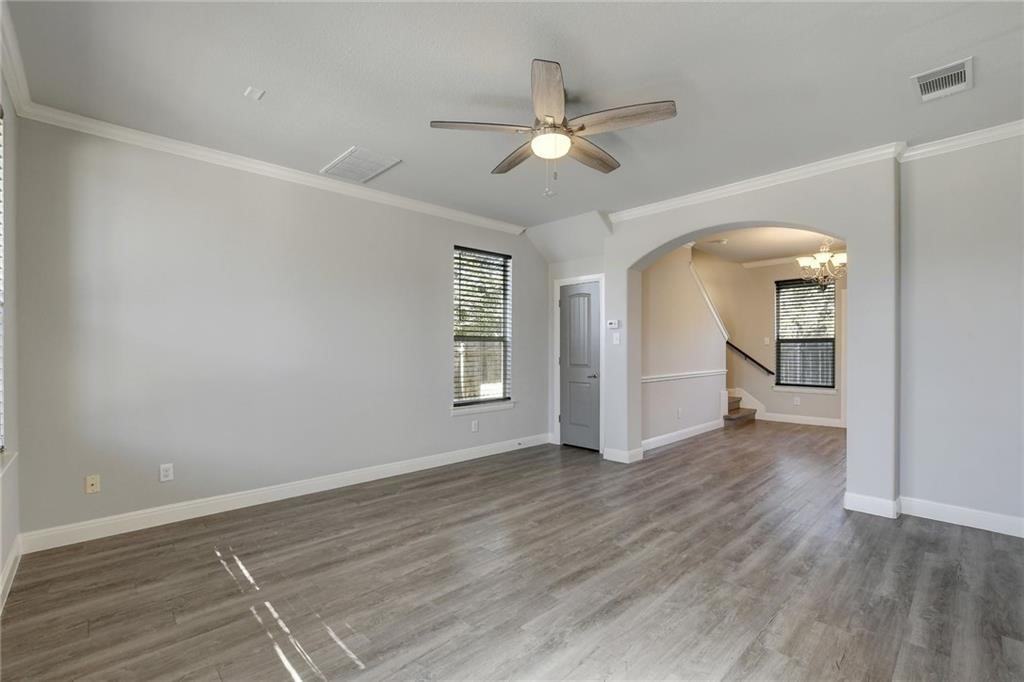 430 Old Fitzhugh Rd #430-1 - Photo 7 of 27