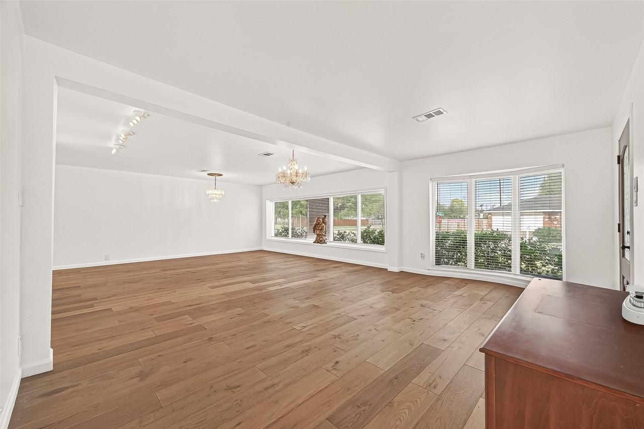 10823 Sandstone Street #10823 - Photo 6 of 43