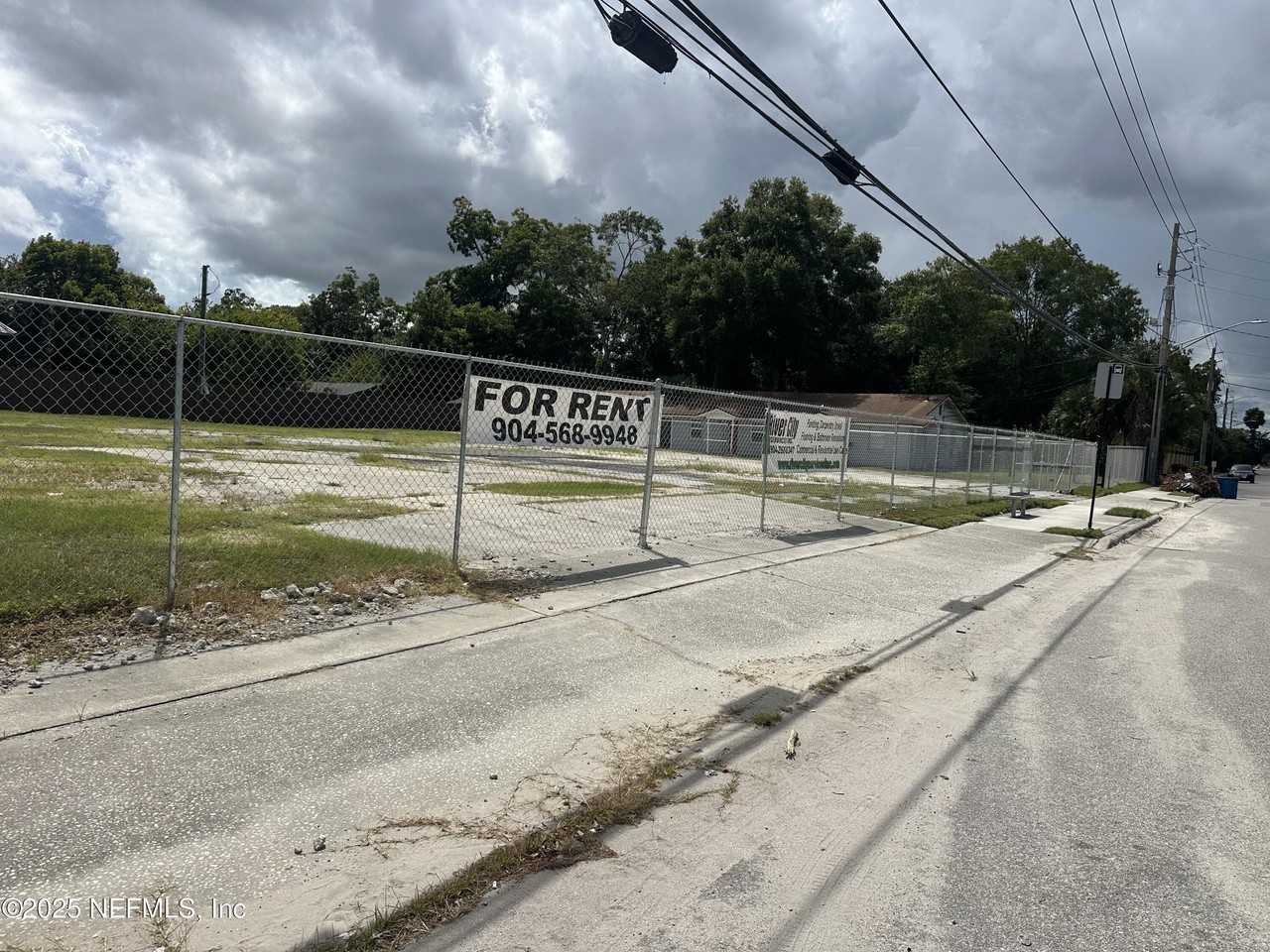 0 W 45th St #0 - Photo 4 of 6