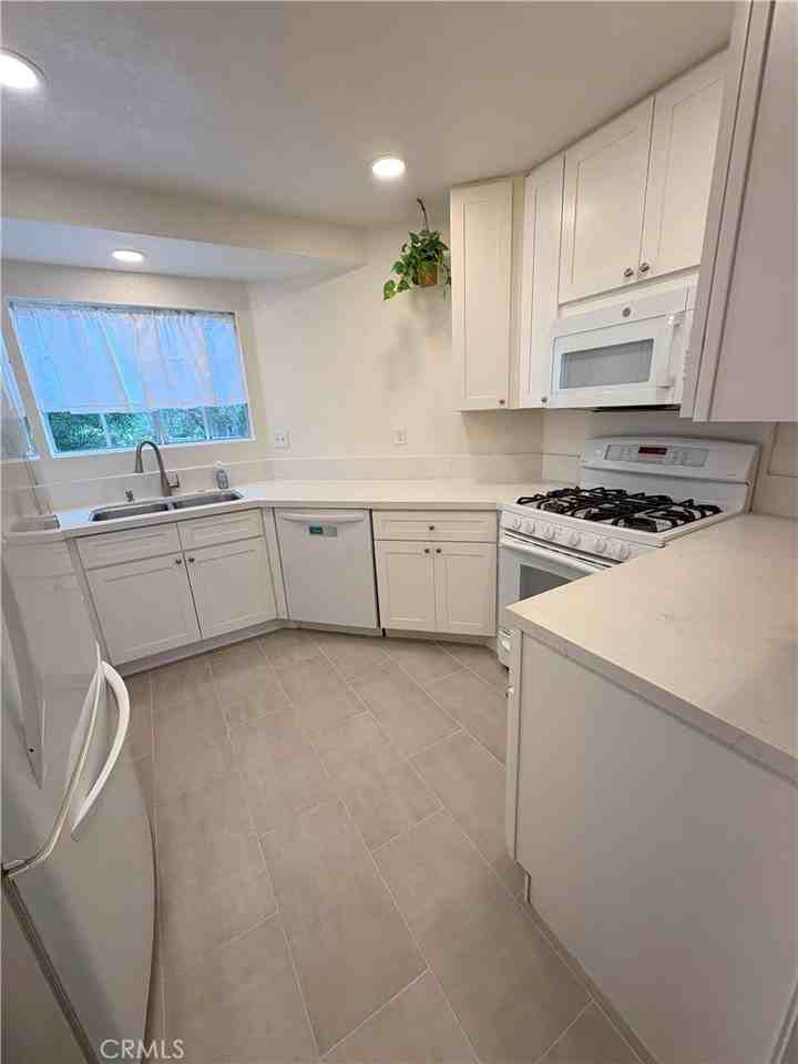 24324 Val Verde Court