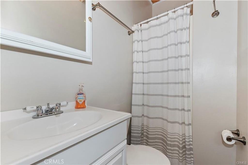 28393 Larchmont Ln #28393 - Photo 3 of 25