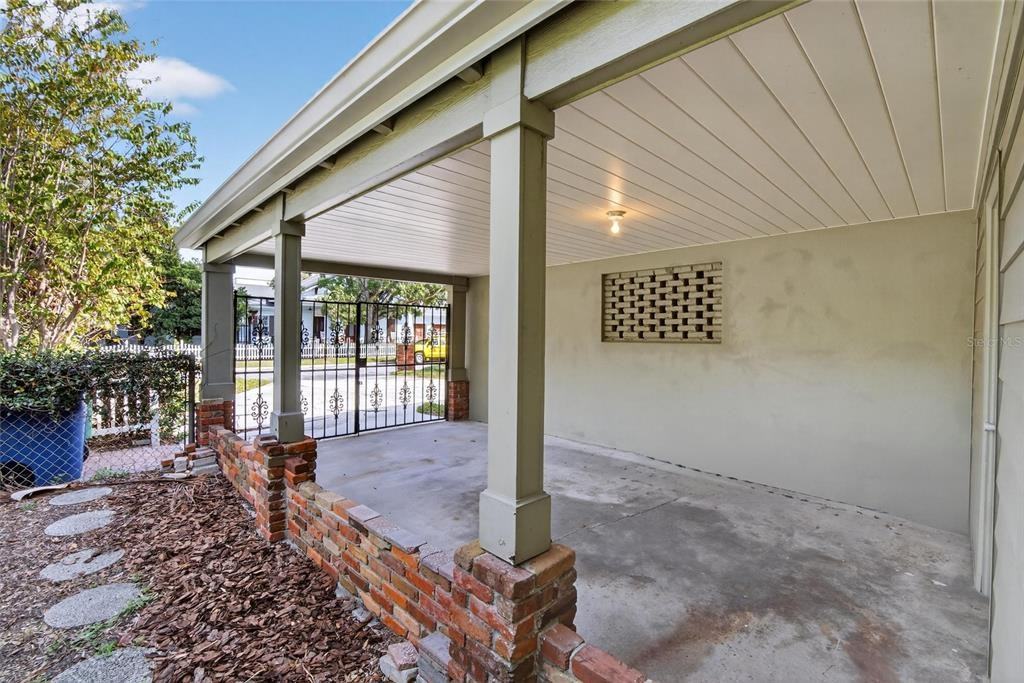 3107 S Emerson St #3107 - Photo 6 of 36