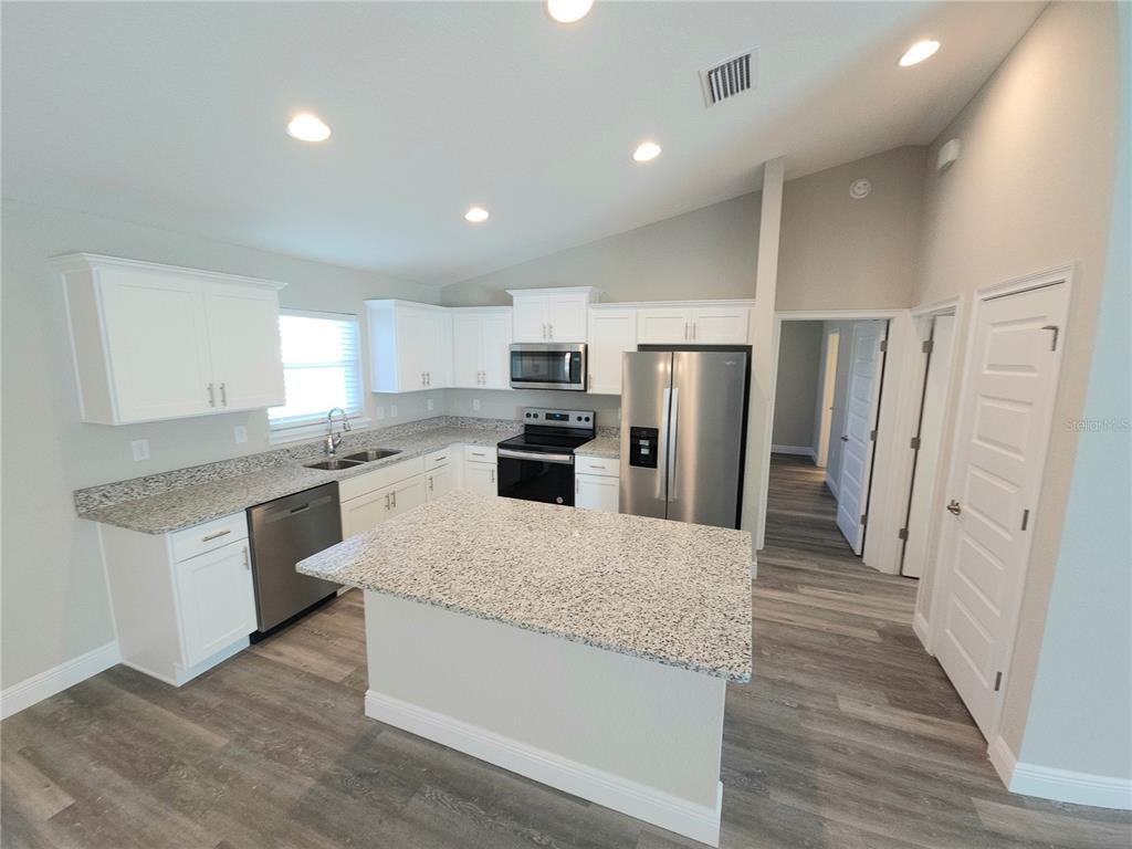 8500 N Sussex Dr #8500 - Photo 4 of 13