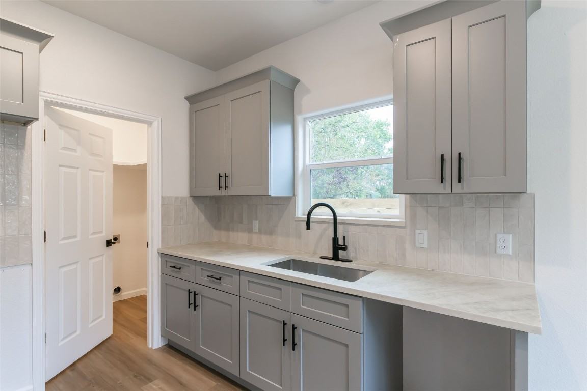 508 Brown Street #508 - Photo 4 of 18