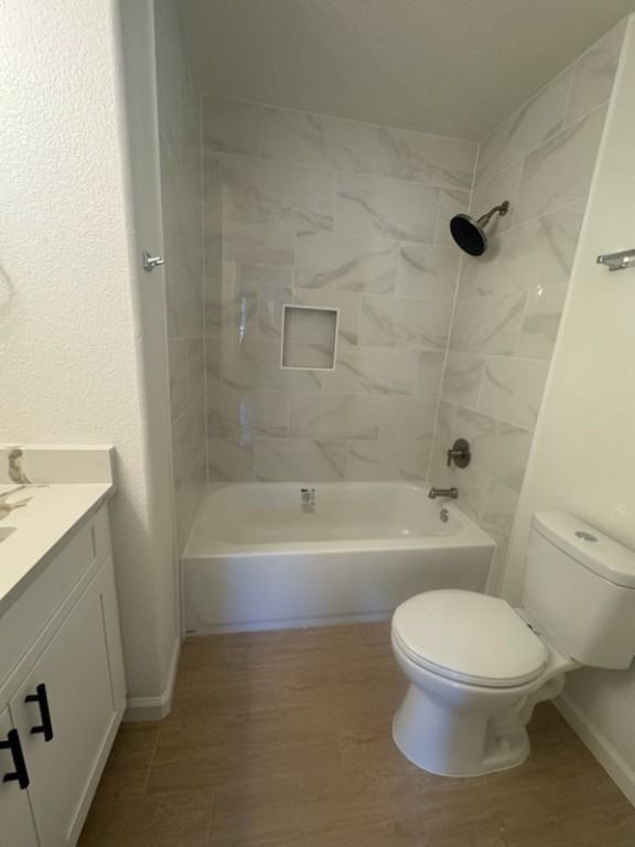 525 Live Oak Dr #525 - Photo 4 of 4