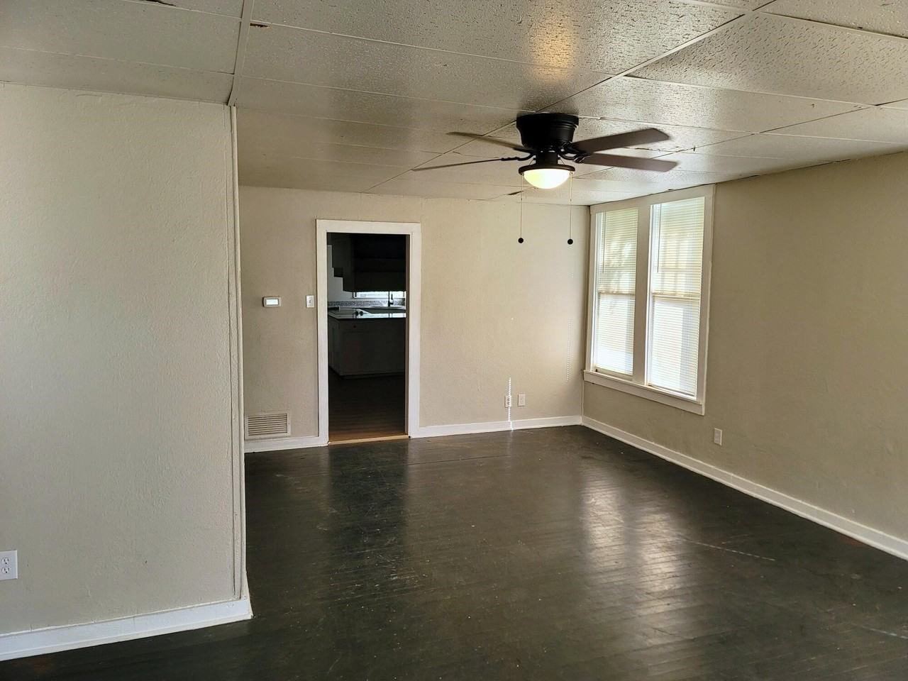 1801 9th Street #1801 - Photo 4 of 6