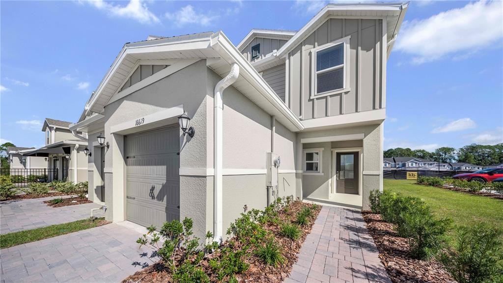 16619 Luminary Loop #16619 - Photo 6 of 20