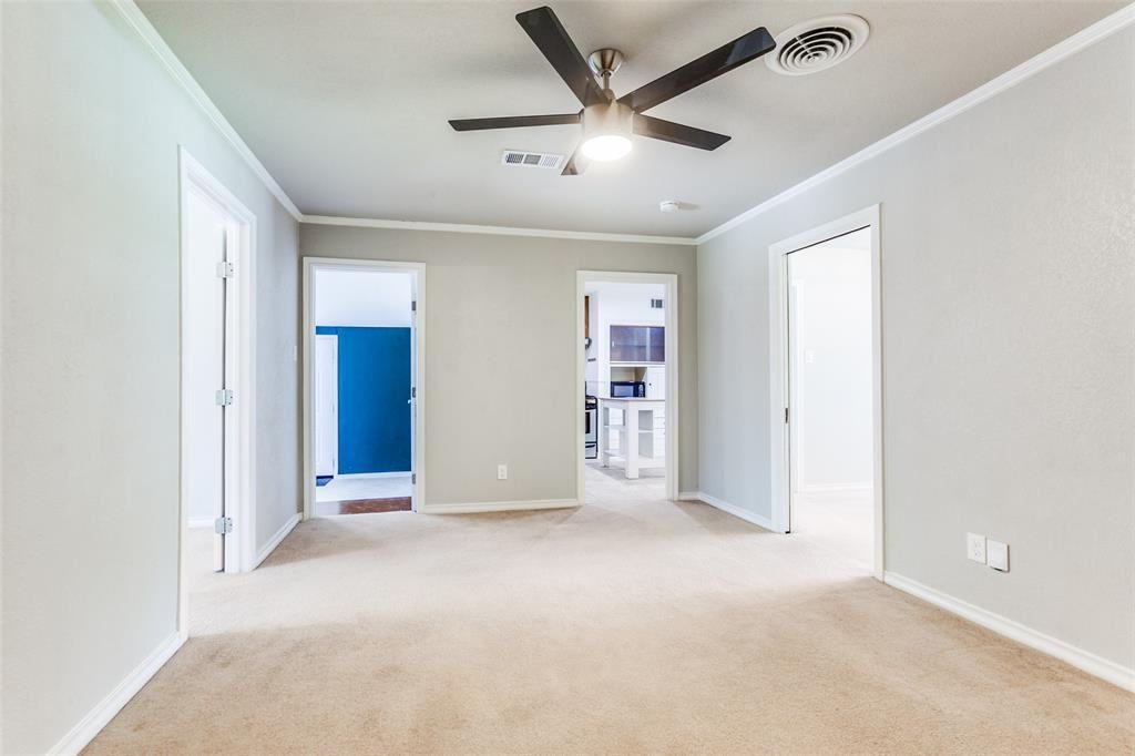 632 Sherwood Drive #632 - Photo 3 of 12