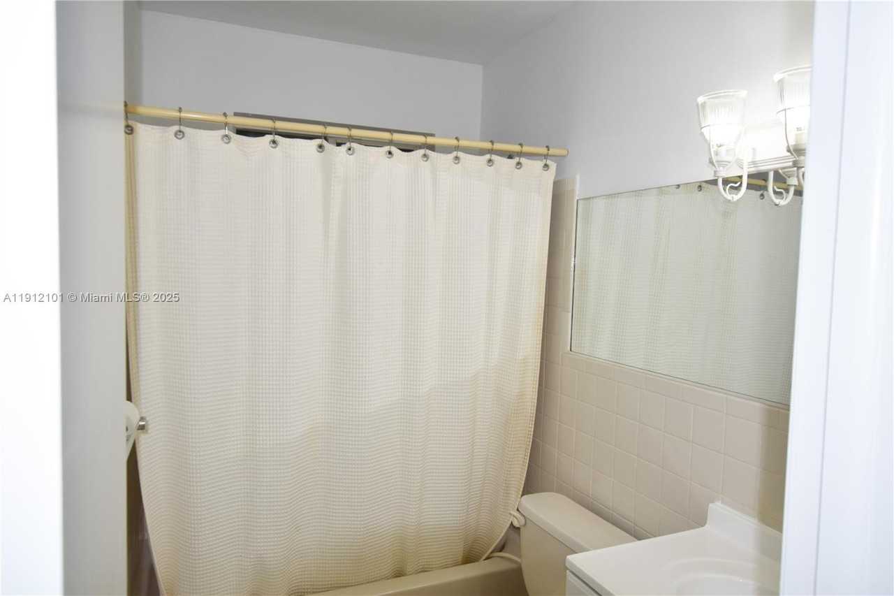 1532 Southwest 23rd Street #1532-1532 - Photo 3 of 11