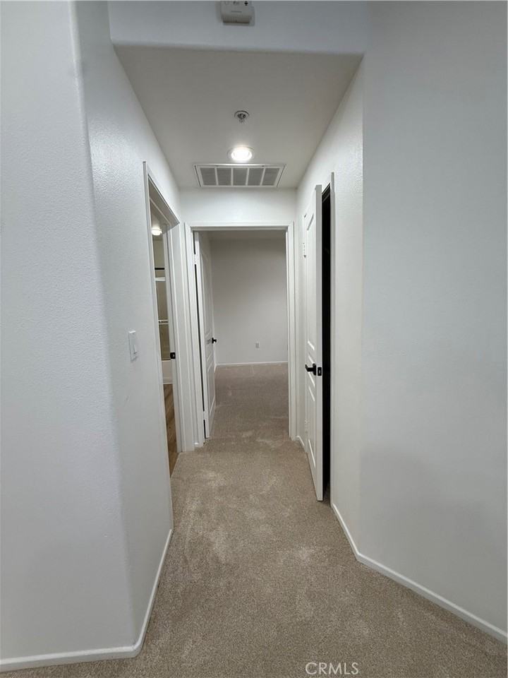 2457 Watermarke Pl #2457 - Photo 4 of 13