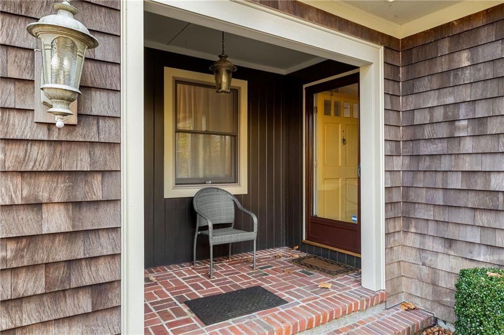 138 Carroll Avenue - Photo 3 of 39