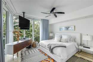 1000 South Pointe Drive ##506 - Photo 1 of 1