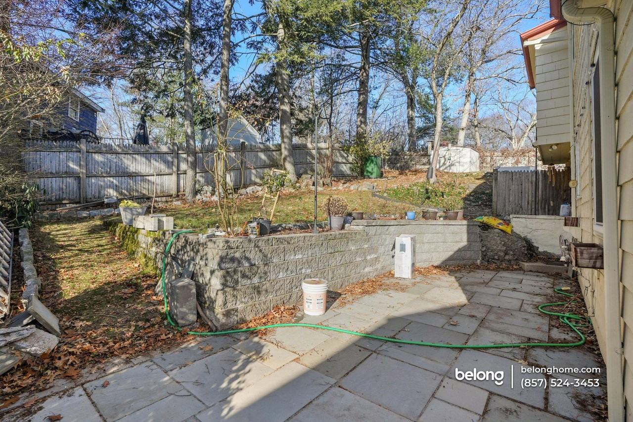 63 Risley Road - Photo 2 of 21