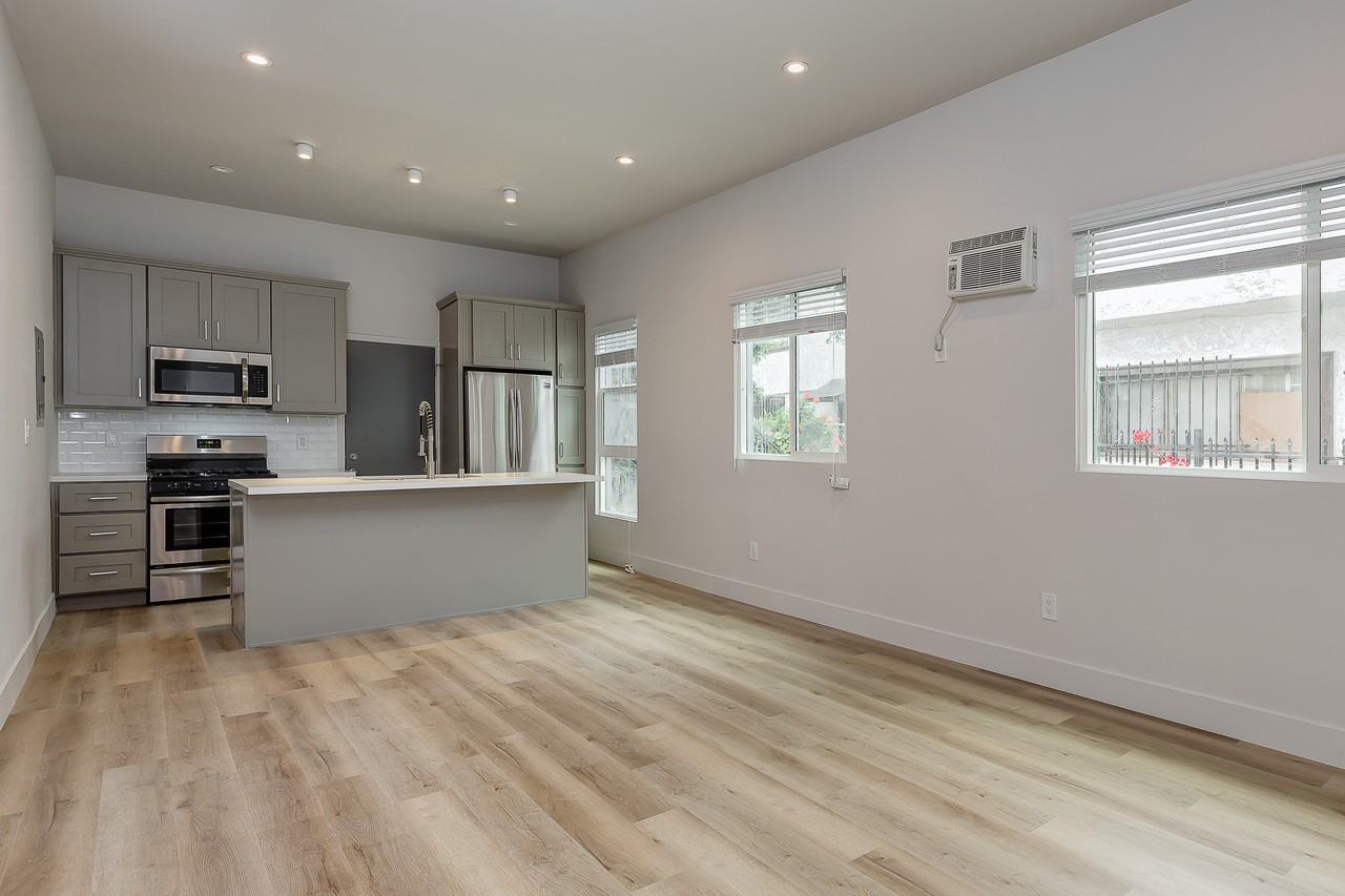 1334 South Westlake Avenue - Photo 3 of 12