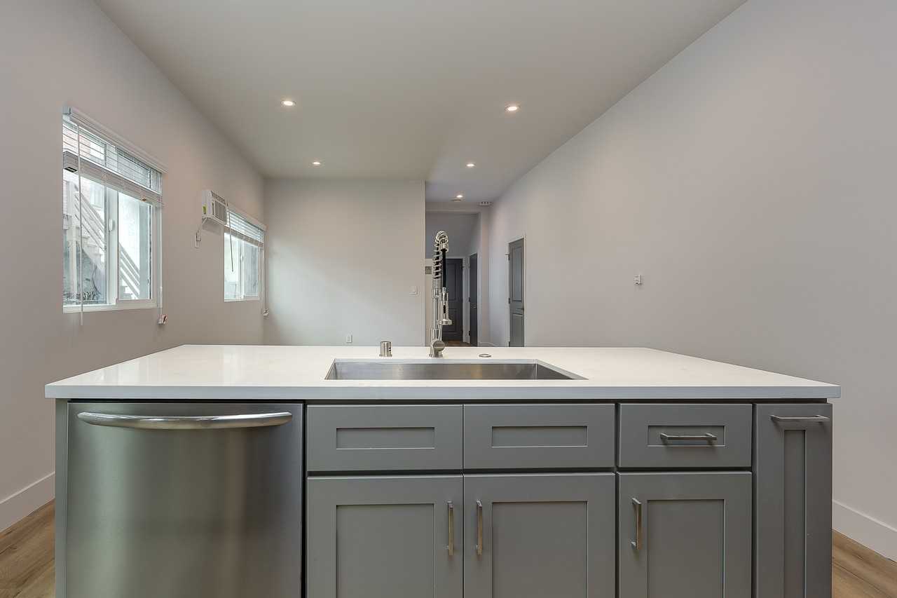 1334 South Westlake Avenue - Photo 4 of 12