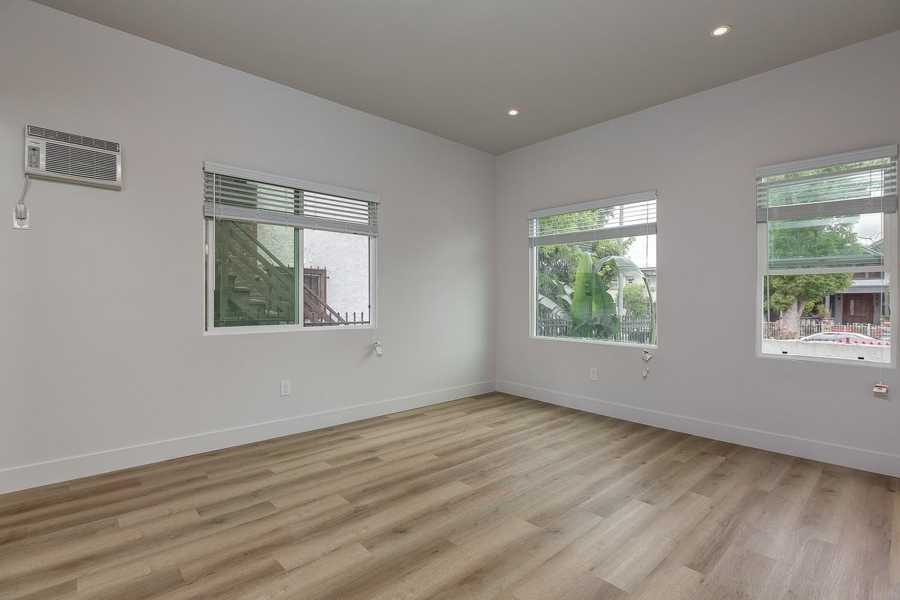 1334 South Westlake Avenue - Photo 7 of 12