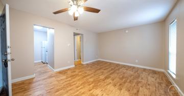 featured image of 910 West 26th Street