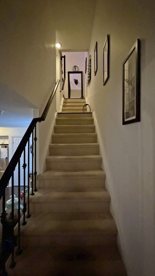 Lansdowne Ave & Davenport Rd #231 - Photo 7 of 12