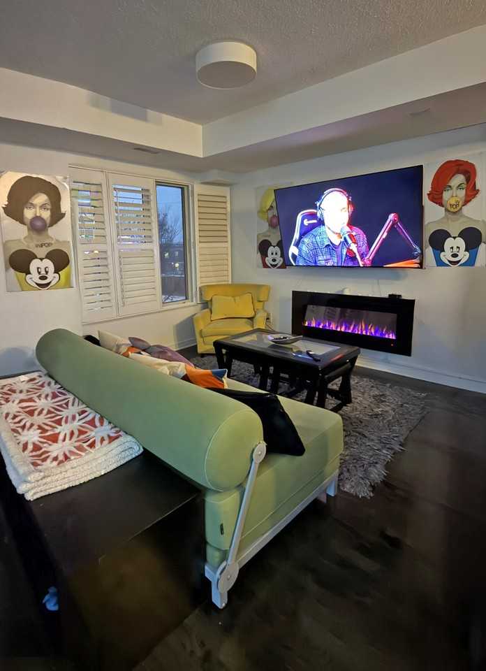 Lansdowne Ave & Davenport Rd #231 - Photo 4 of 12